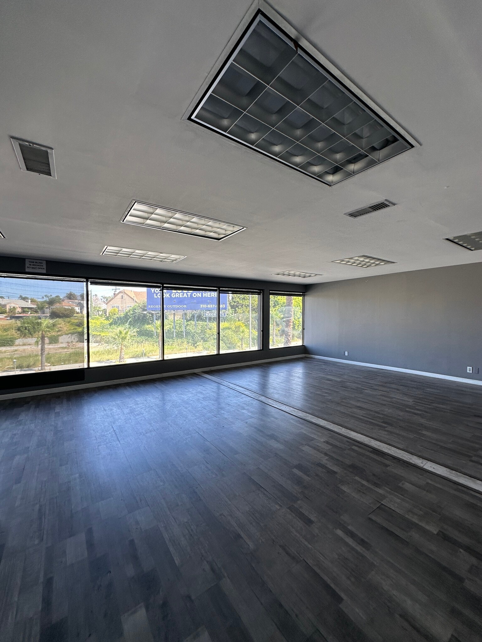 650-660 E Manchester Blvd, Inglewood, CA for Rent