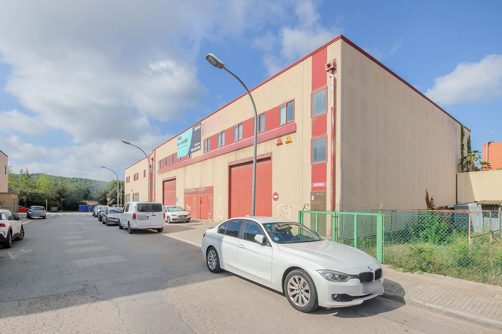 , Begues, BAR for Sale