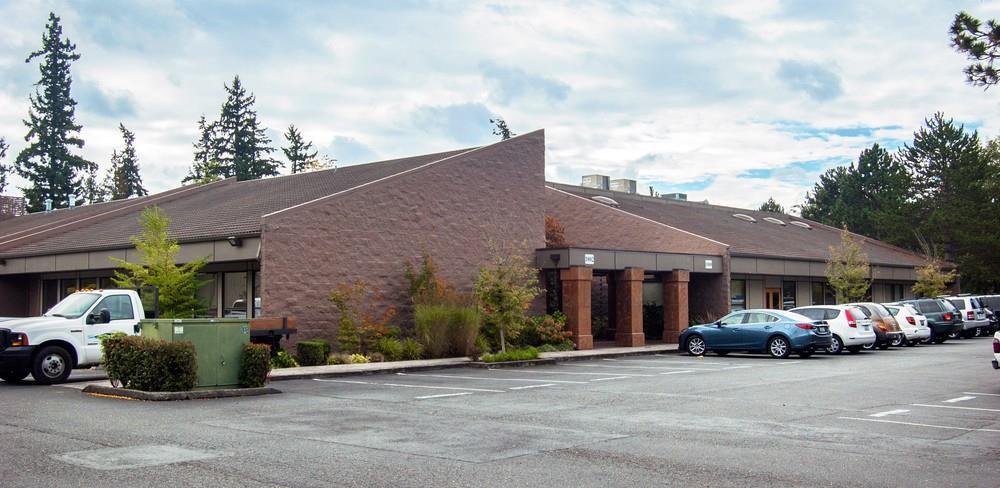 1800-1808 136th Pl NE, Bellevue, WA for Rent