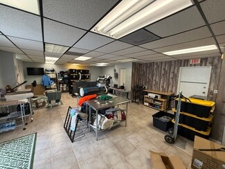 Stuart, FL Office/Retail - 1205-1217 SE Dixie Cutoff Rd