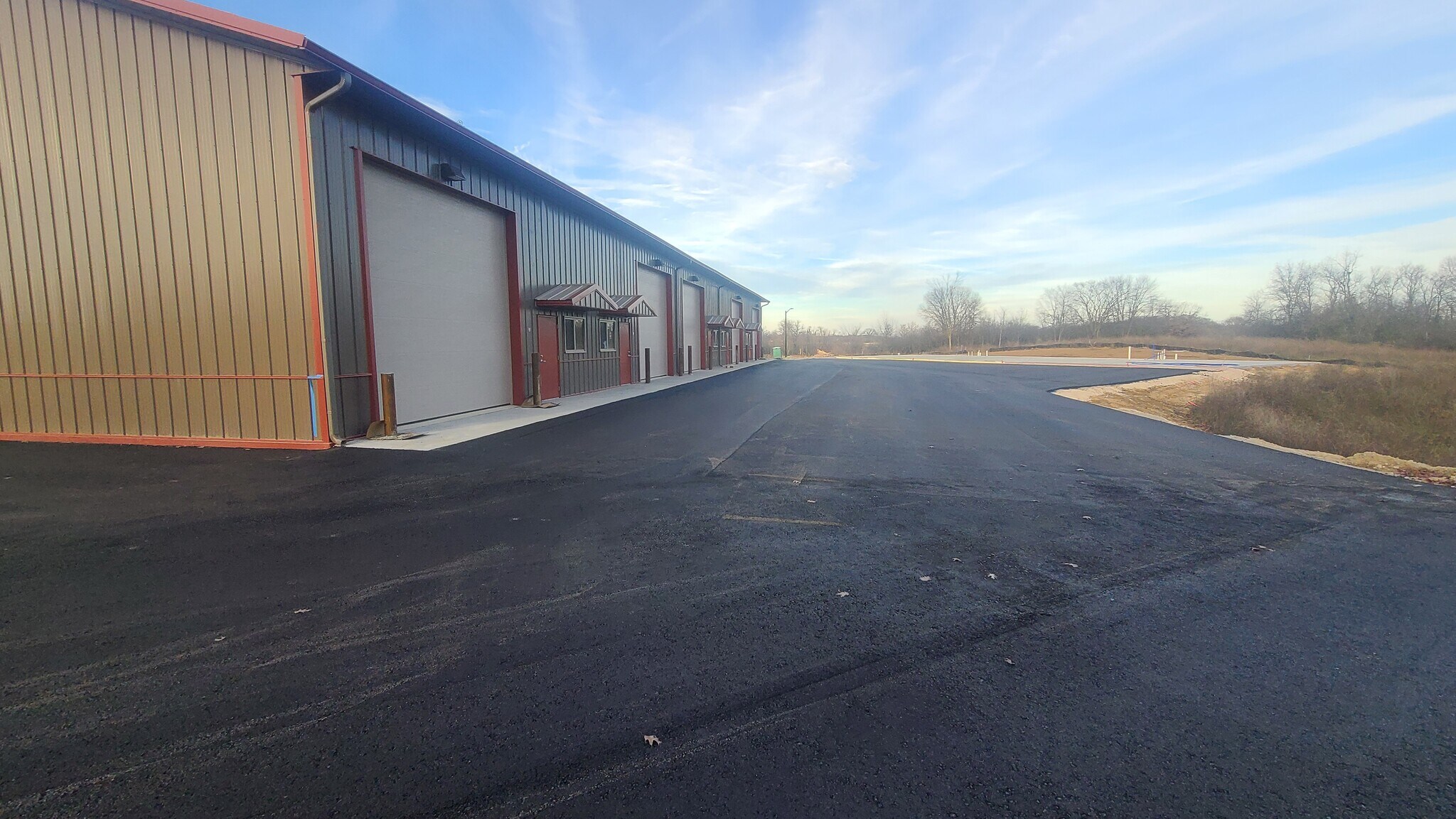 413 S 6th St Waterford, WI 53185 Industrial Property for Lease on