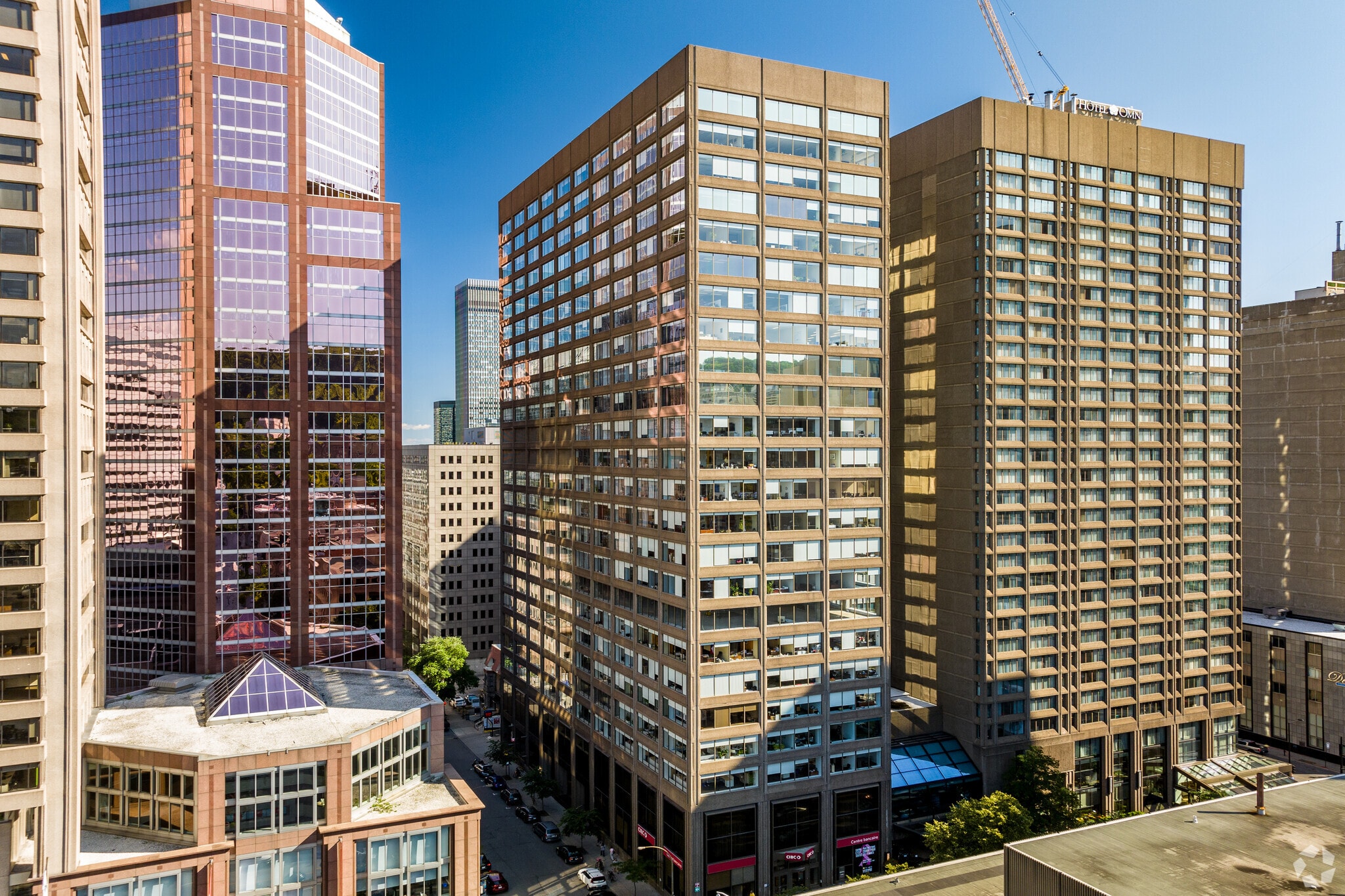 1000 Rue Sherbrooke O, Montréal, QC for Rent