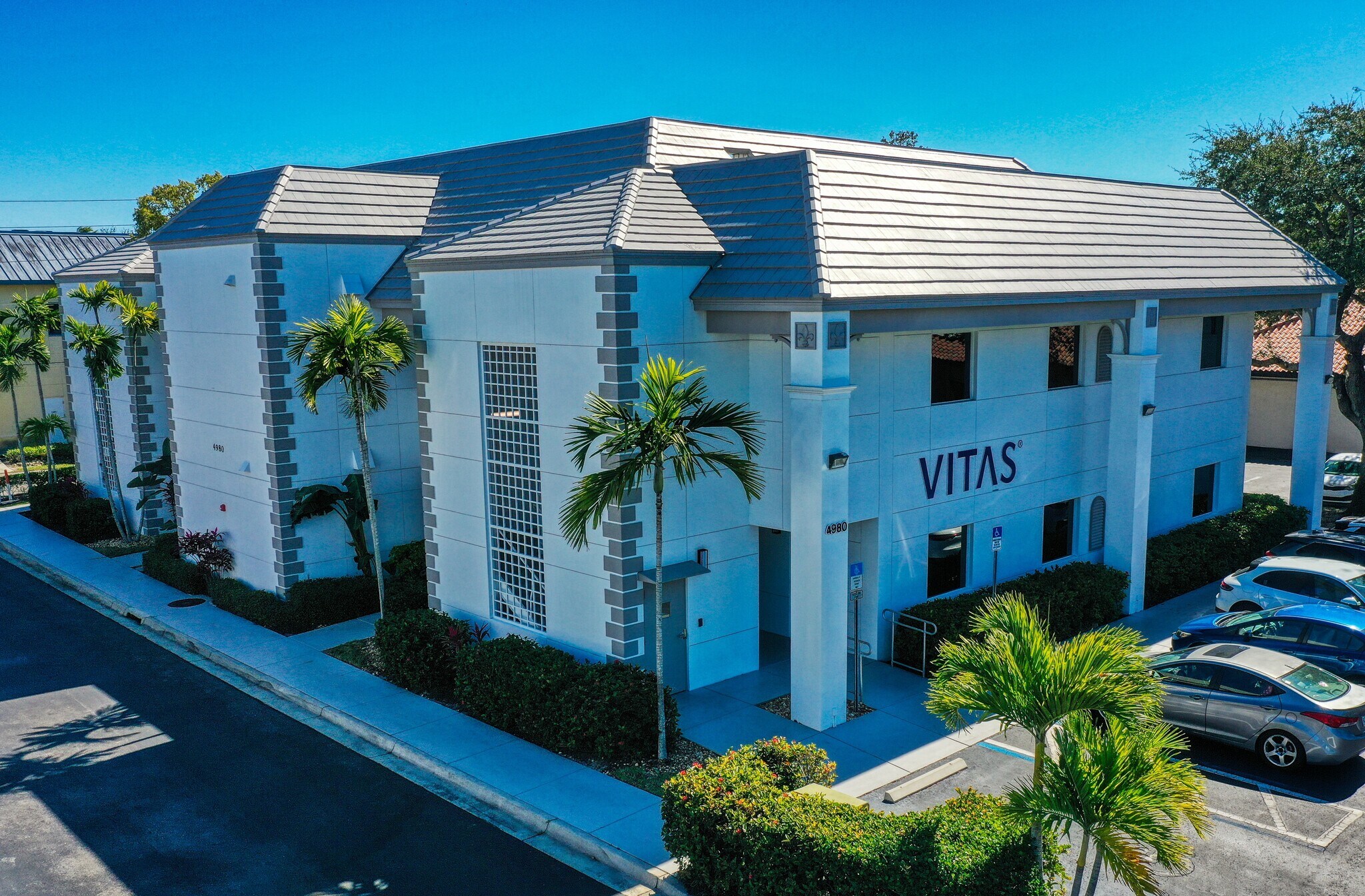4980-4984 Tamiami Trl N, Naples, FL for Rent