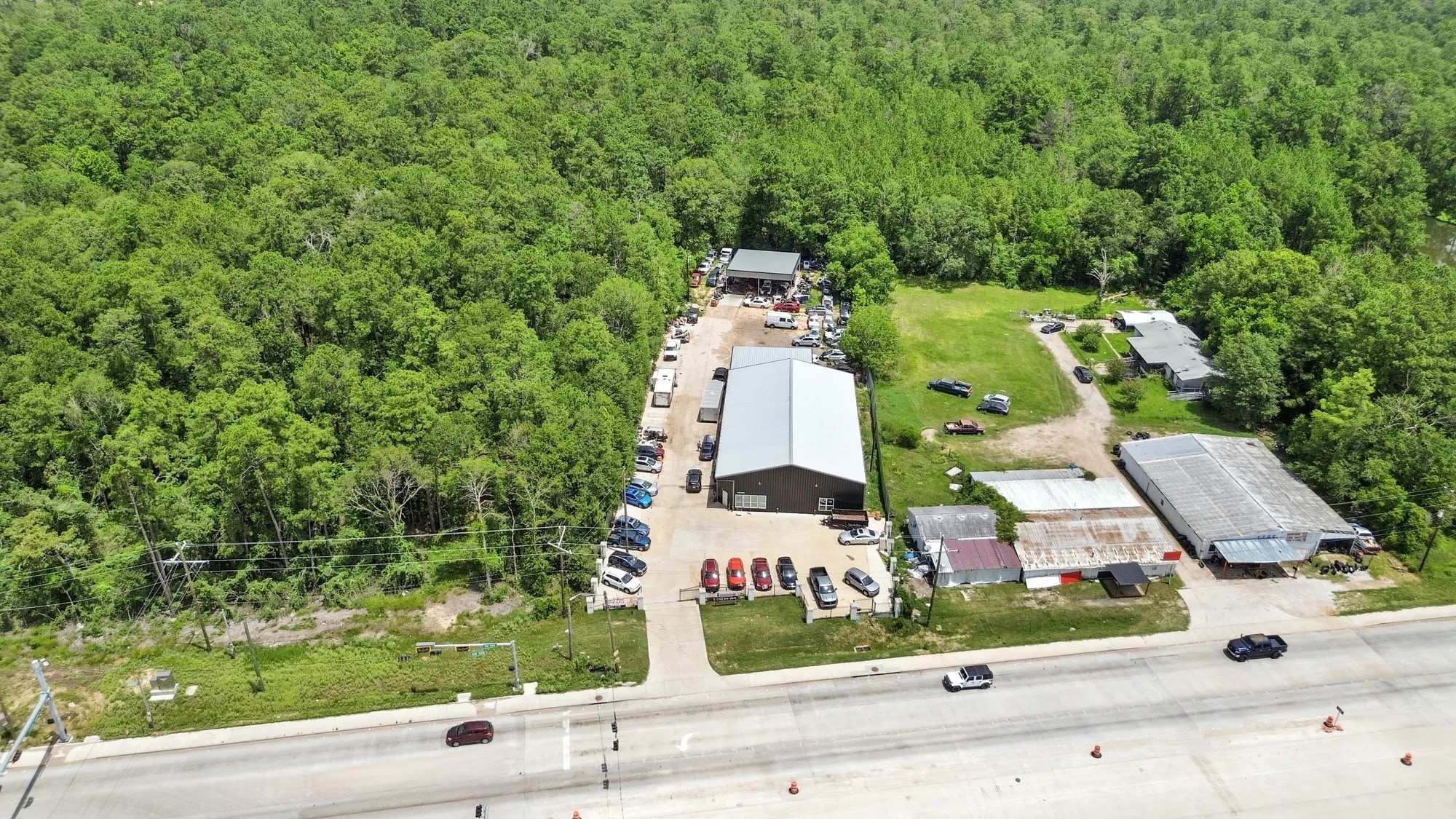 12827 Highway 105 E, Cut And Shoot, TX for Sale