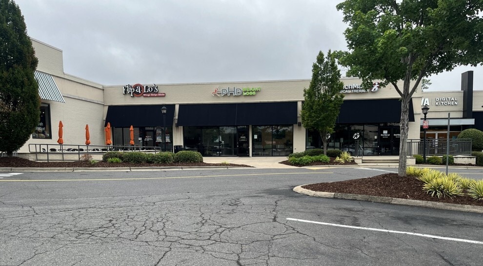 7601-7715 Pineville Matthews Rd, Charlotte, NC for Rent