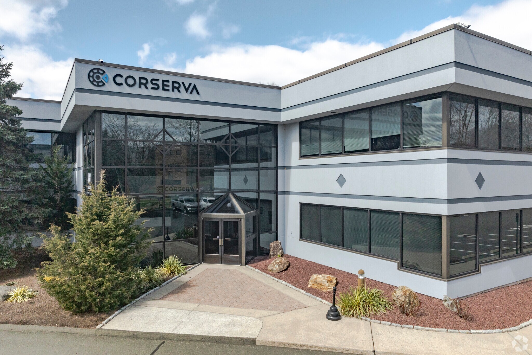 100 Technology Dr, Trumbull, CT for Rent