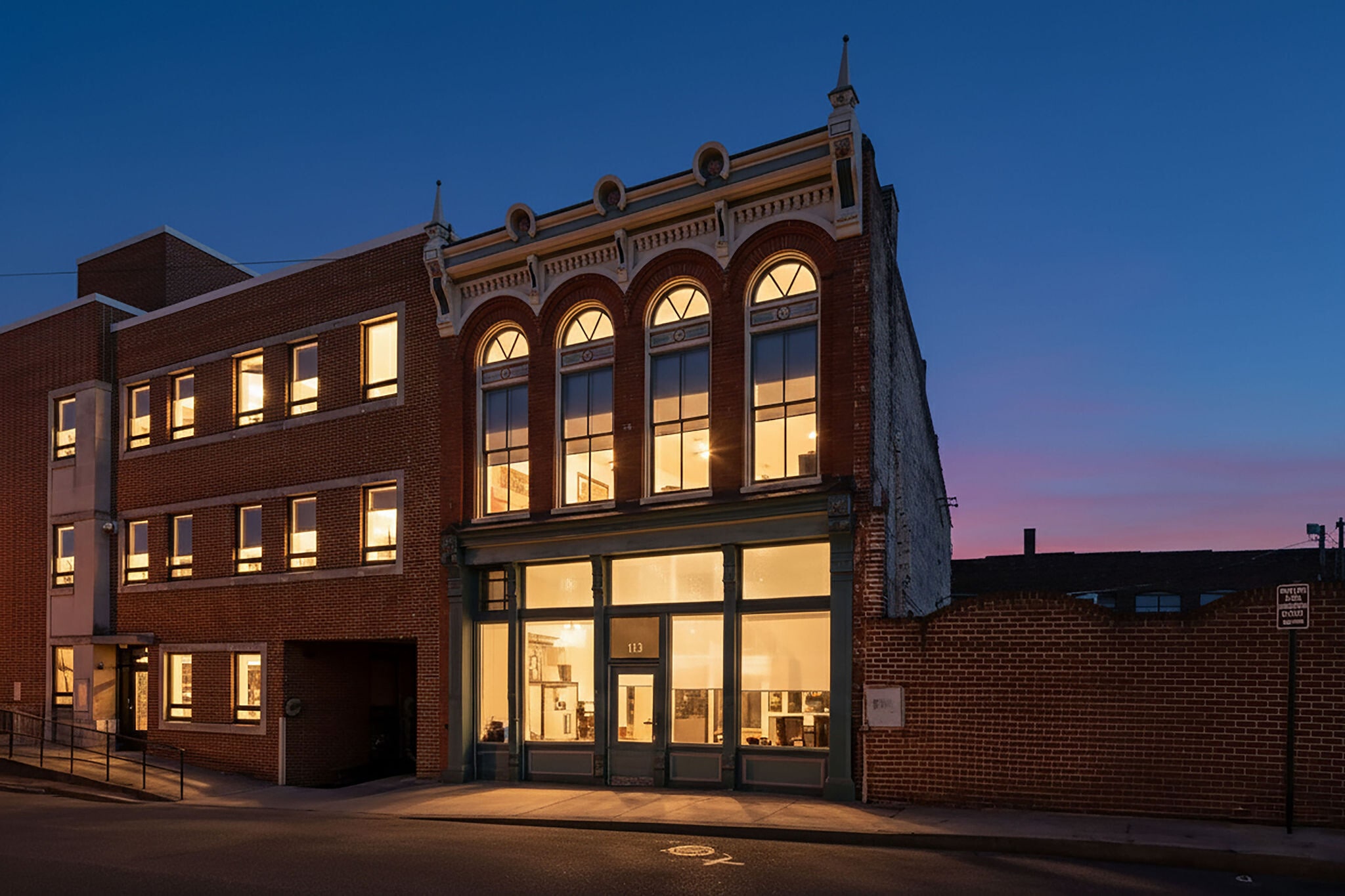 111 S Augusta St, Staunton, VA for Sale