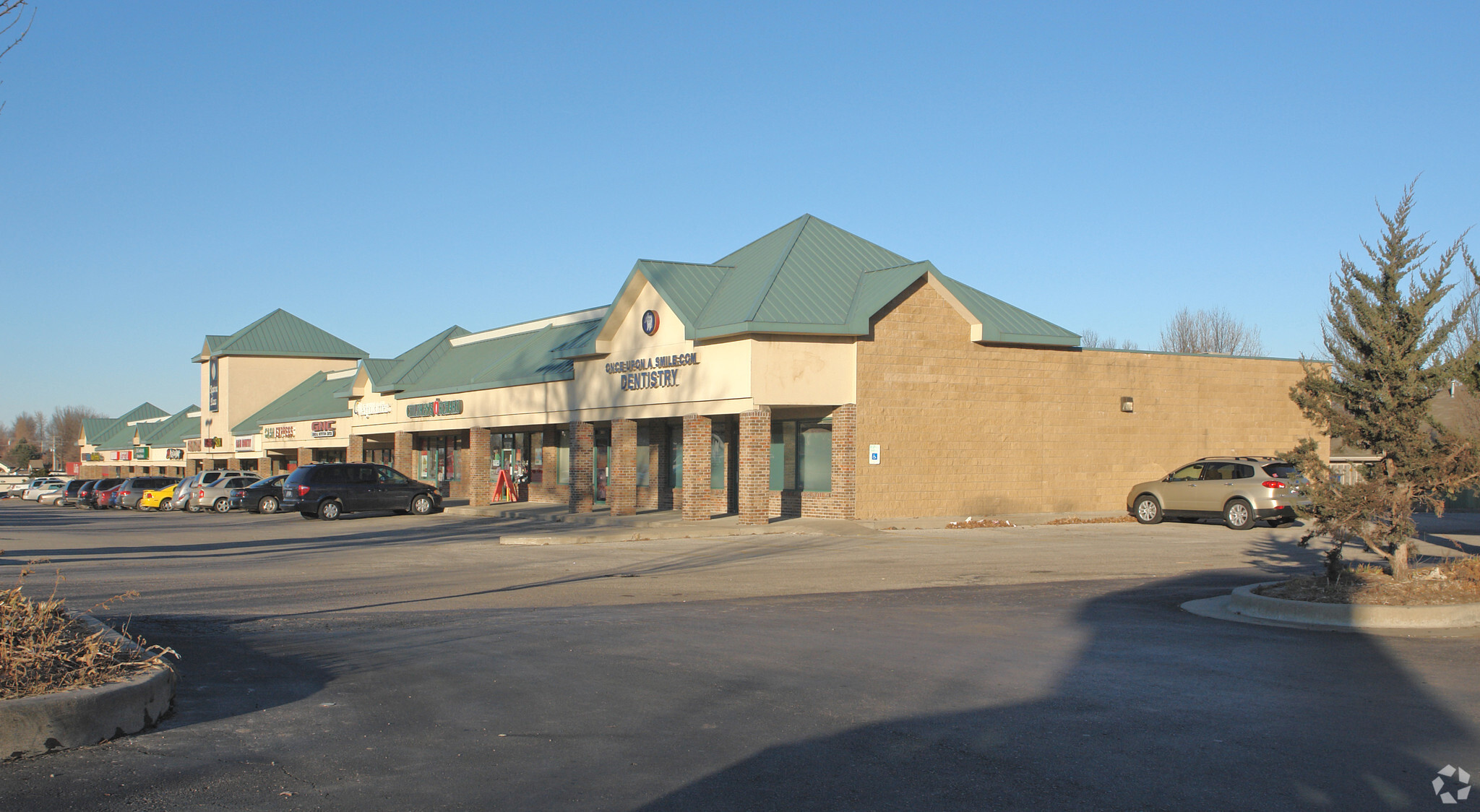 1606-1730 SW 7 Hwy, Blue Springs, MO for Rent