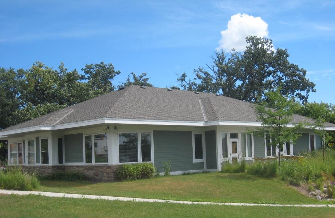 8500 Woodbury Xing, Woodbury, MN for Sale