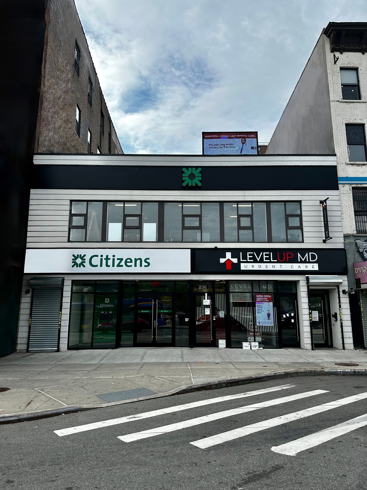 236 Broadway Brooklyn, NY 11211 Retail Property for Sale on