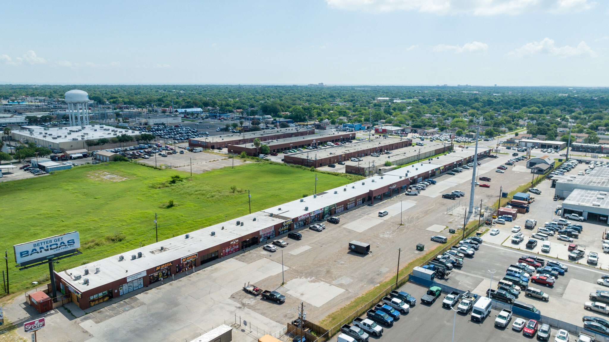 4701 Ayers St, Corpus Christi, TX for Rent