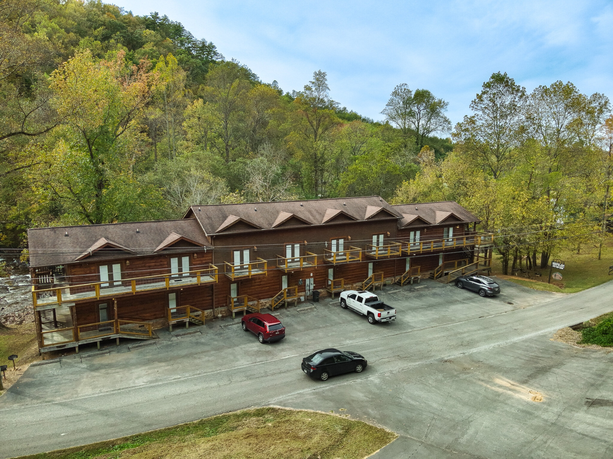 170 Rafter Rd, Tellico Plains, TN for Sale