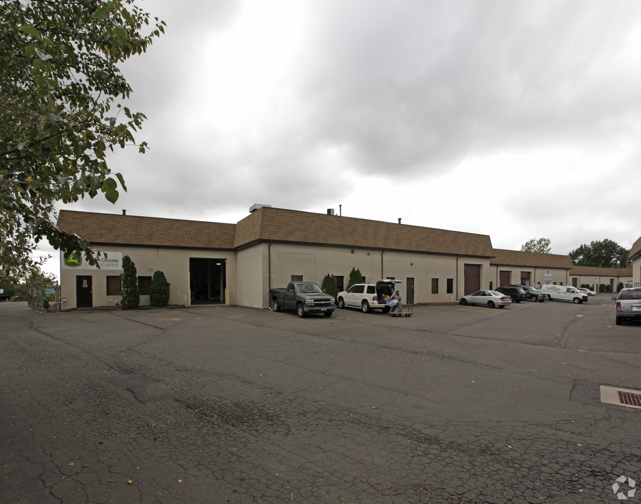 355 Sackett Point Rd, North Haven, CT for Rent