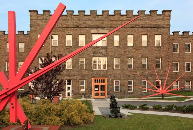 8 Silk Mill Dr, Hawley, PA for Rent