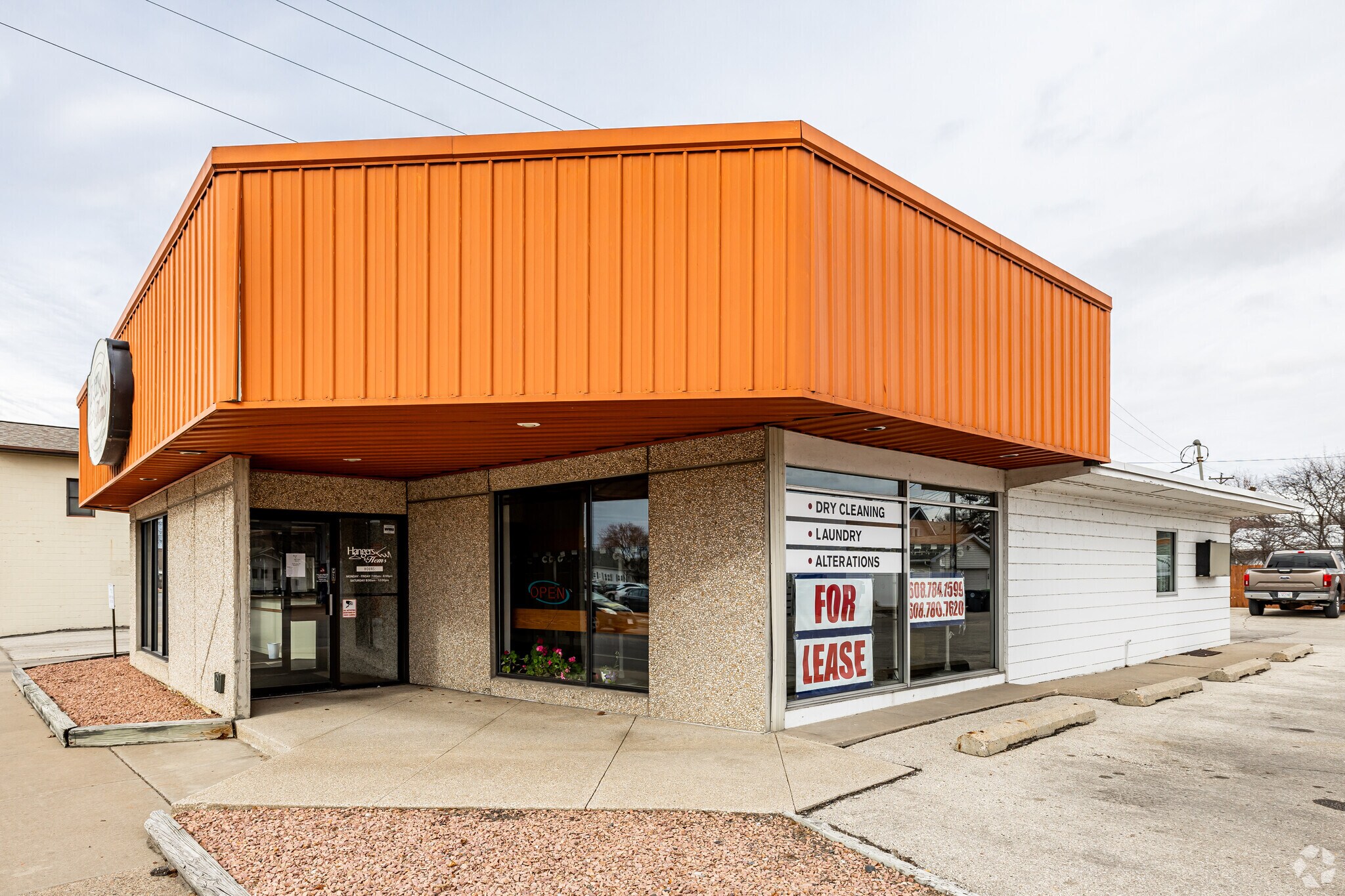 1817 Jackson St, La Crosse, WI for Sale