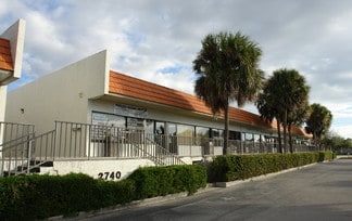 Naples, FL Freestanding - 2740 Bayshore Dr