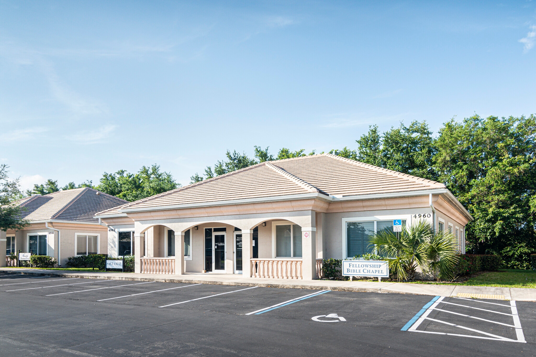 4960-4962 Royal Gulf Cir, Fort Myers, FL for Rent