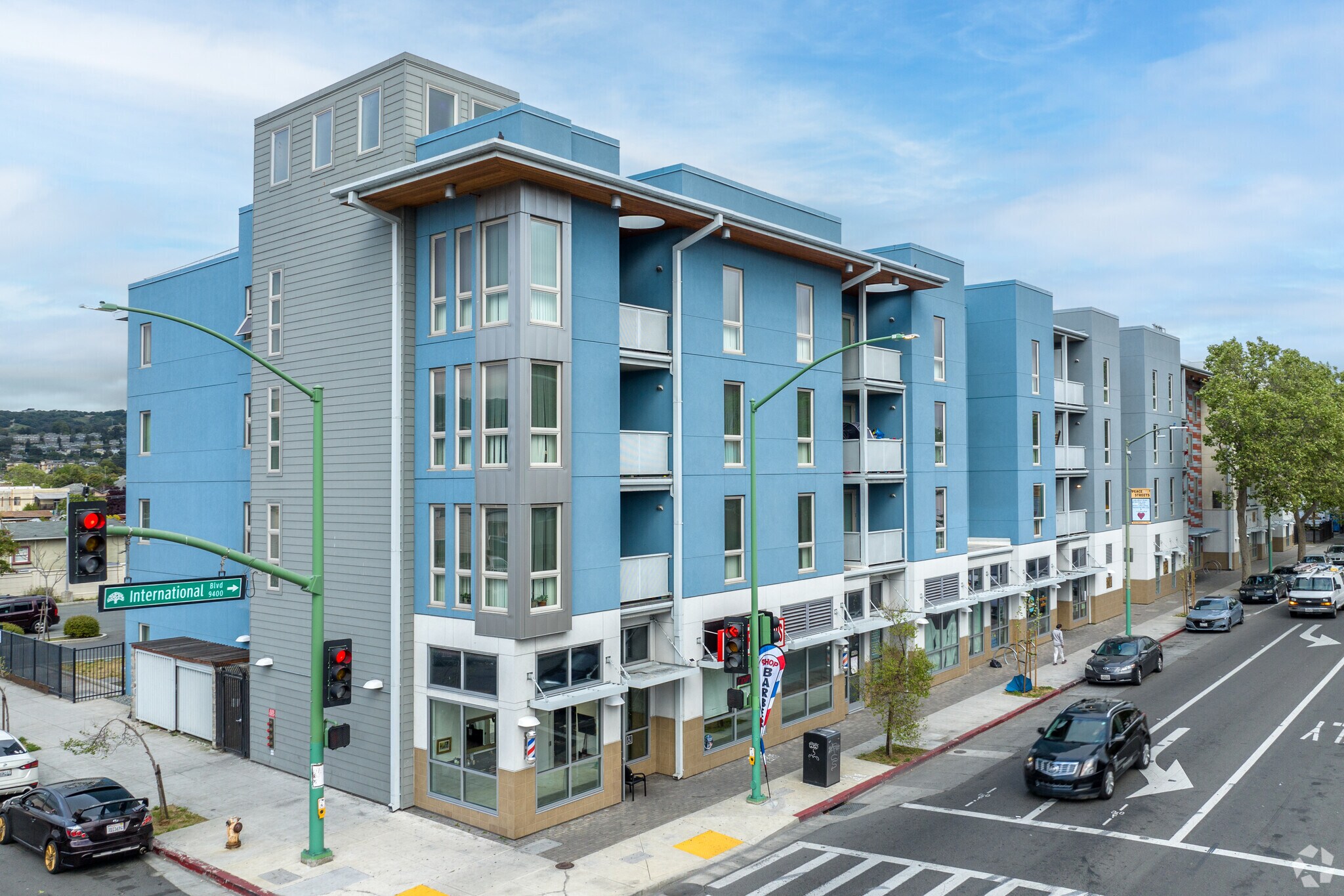 9400 International Blvd, Oakland, CA for Rent