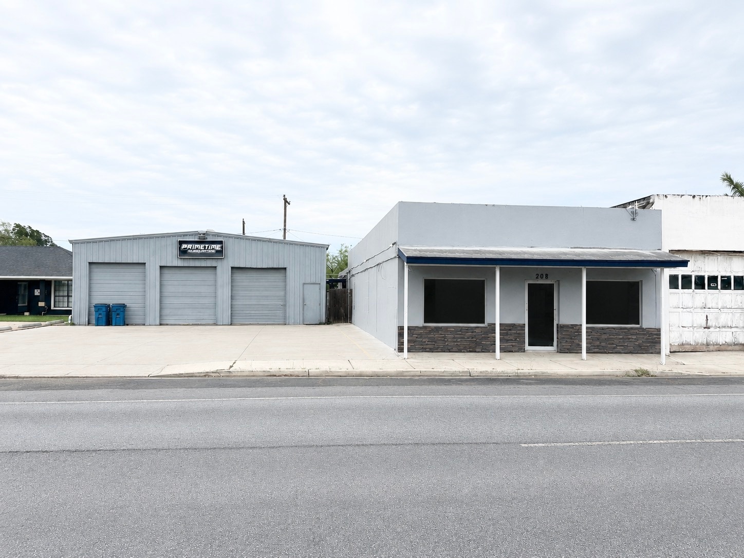 208 N Arroyo Blvd, Los Fresnos, TX for Sale
