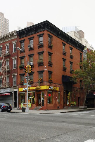 New York, NY Storefront Retail/Residential - 852 10th Ave