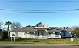 Ocean Springs, MS Office - 2113 Government St