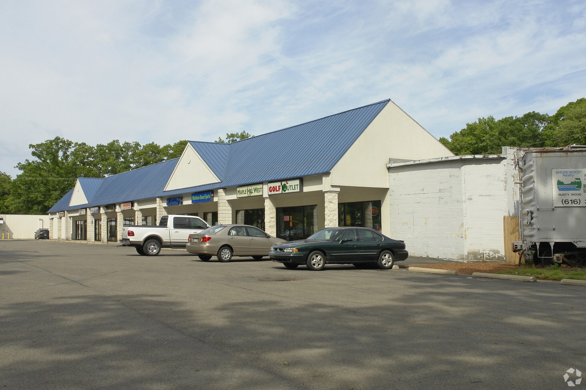 321 Douglas Ave, Holland, MI for Rent