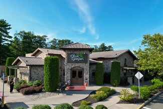 Stoughton, MA Restaurant - 401 Technology Center Dr