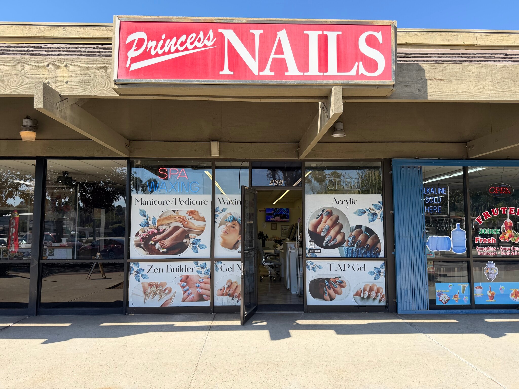 962-966 S Santa Fe Ave, Vista, CA for Rent