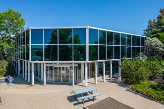 Calgary, AB Warehouse - 5550 Skyline Way NE Calgary, AB Warehouse - 5550 Skyline Way NE