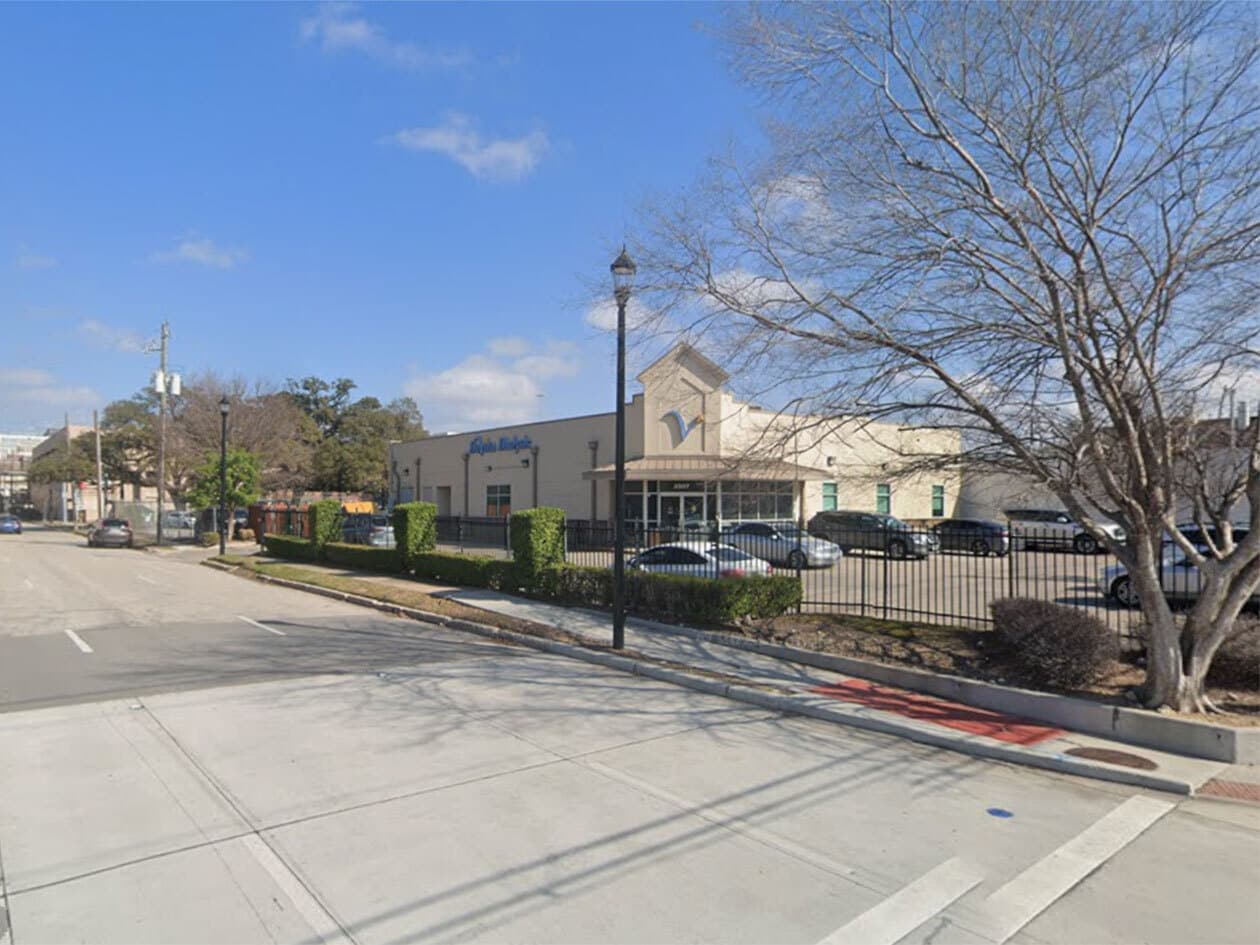 2207 Crawford St, Houston, TX for Rent