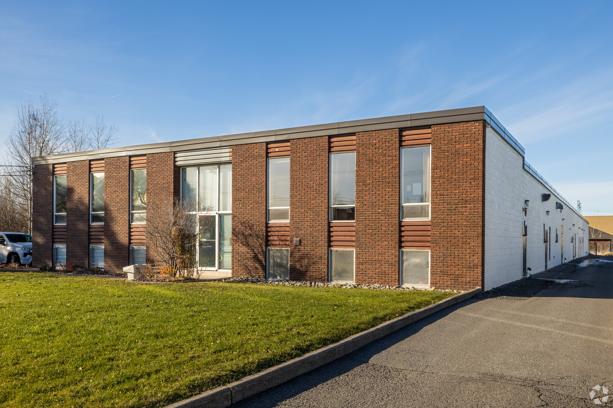 141 Bentley Ave, Ottawa, ON for Rent