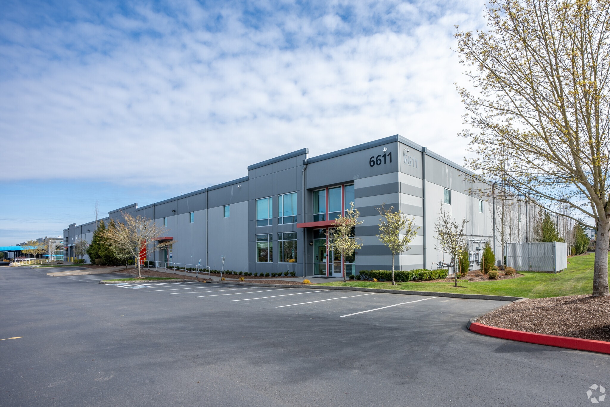 6611 Associated Blvd, Everett, WA for Sale