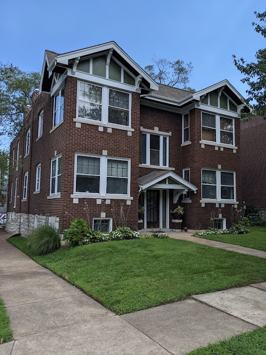 1100 Louisville Ave, Saint Louis, MO for Sale