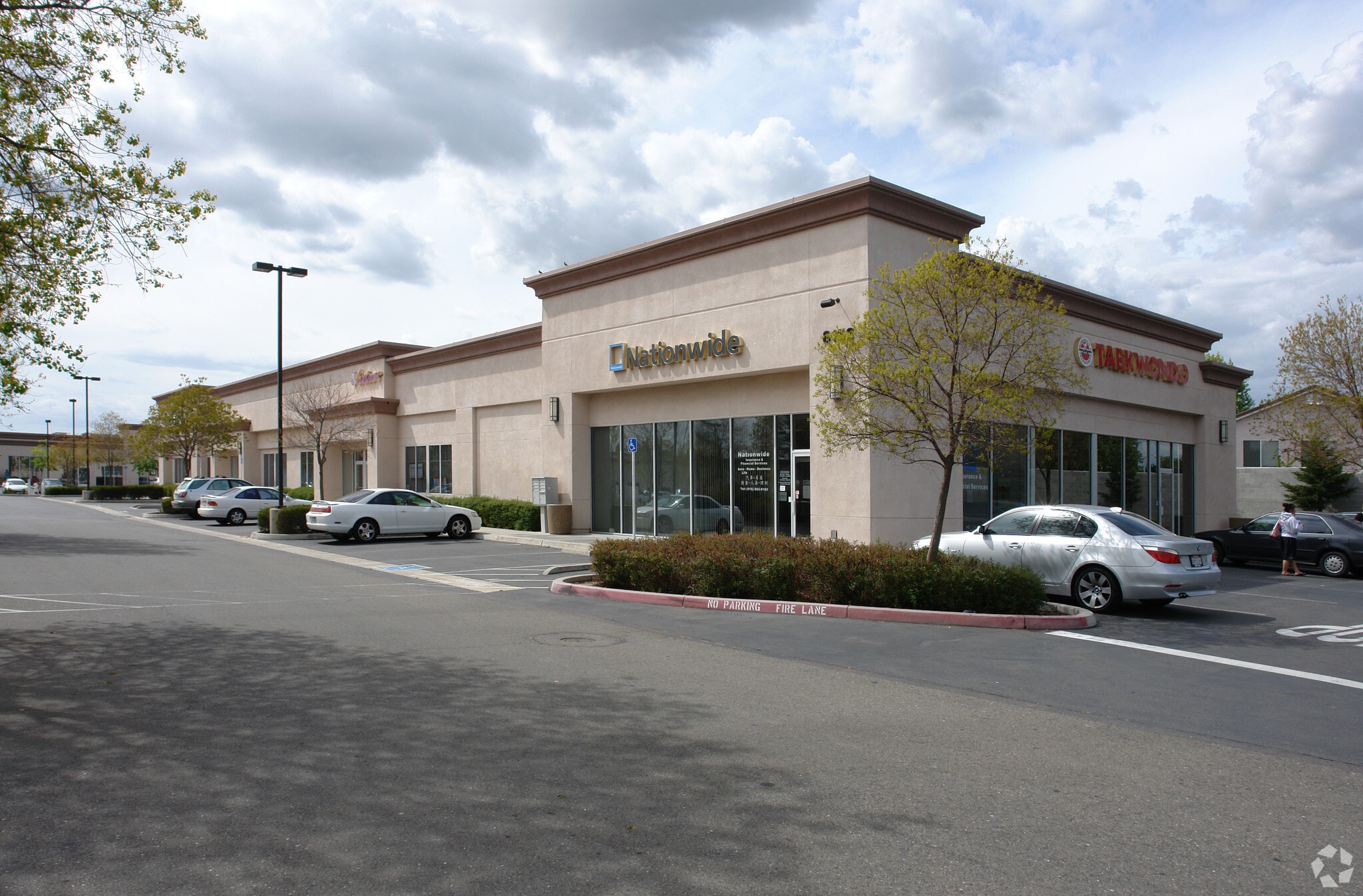 8153 Elk Grove Blvd, Elk Grove, CA for Rent