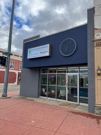 Williamston, MI Storefront - 101 W Grand River Ave