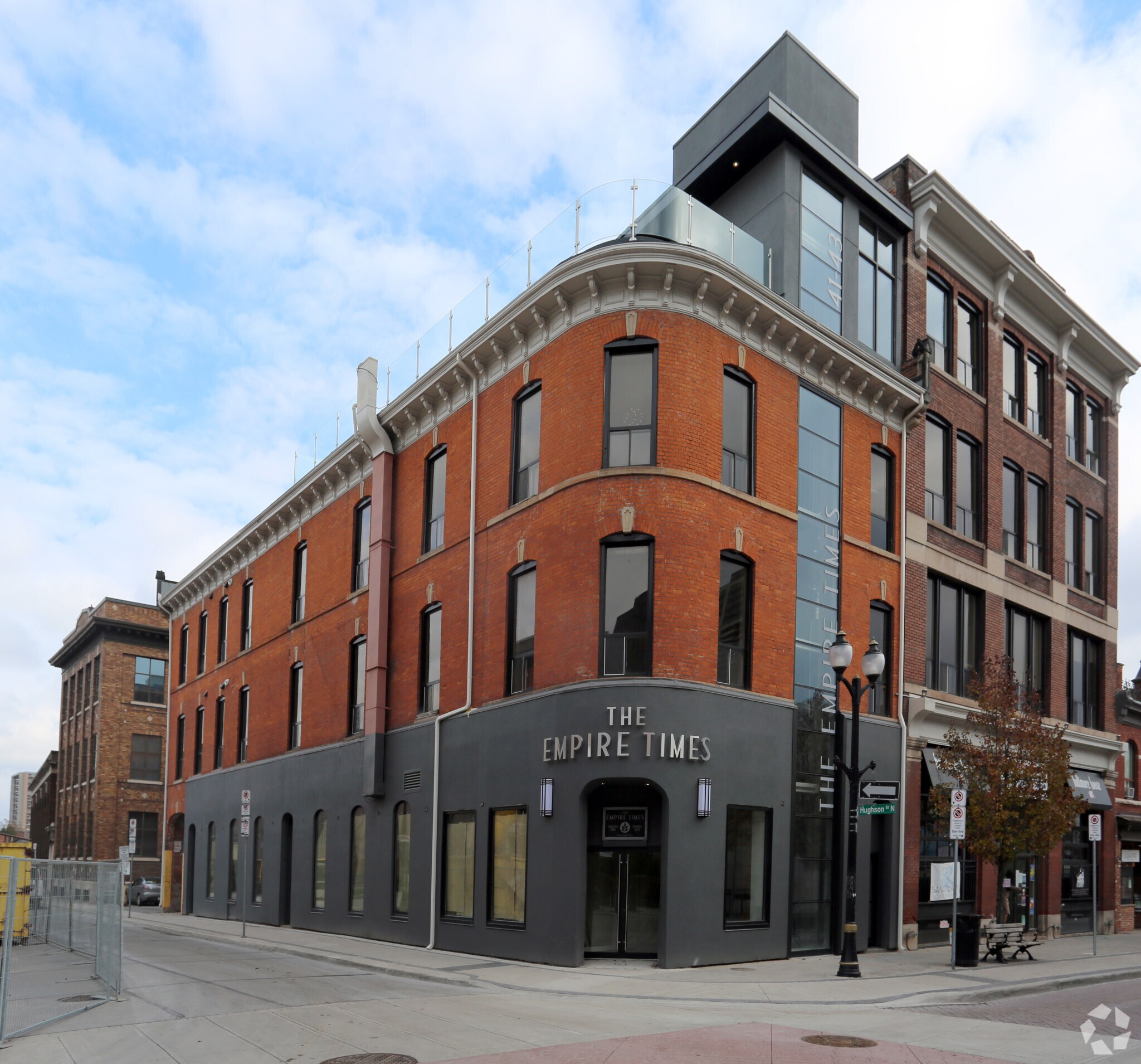 39-41 King William St, Hamilton, ON for Rent