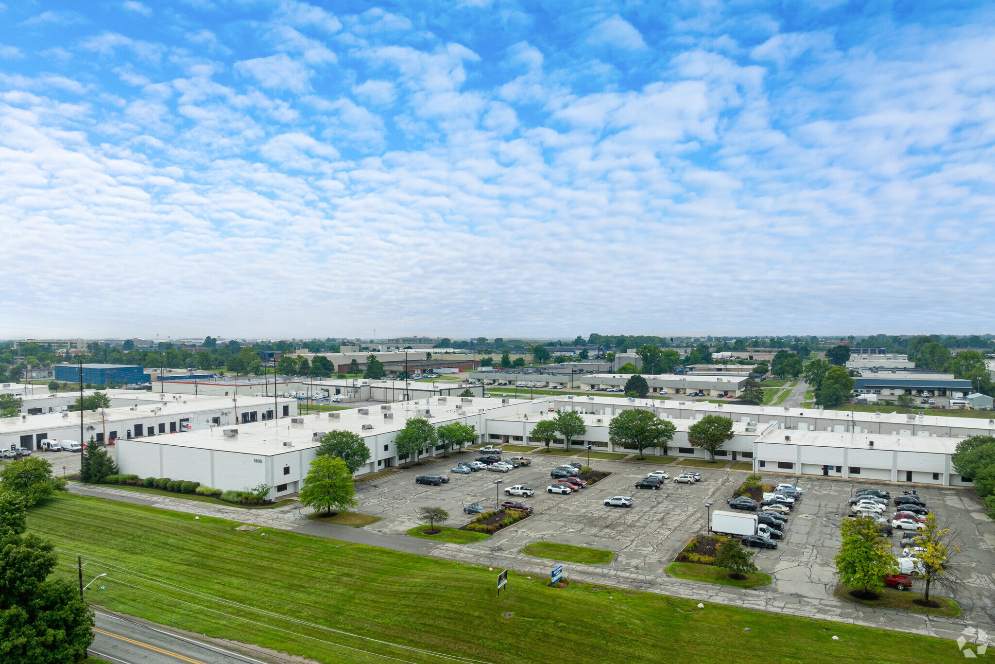 1810 S Lynhurst Dr, Indianapolis, IN for Rent