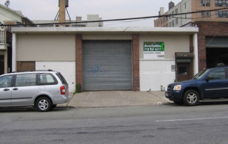 10-31 44th Dr, Long Island City, NY for Rent