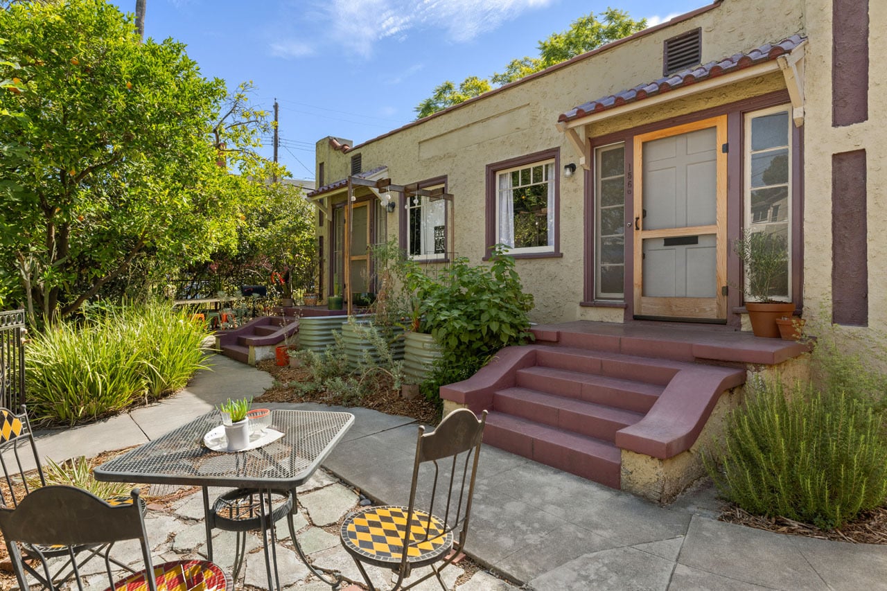 1560 Morton Ave, Los Angeles, CA for Sale