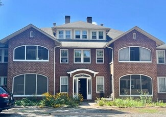 Waynesville, NC Apartments - 152 Walnut St