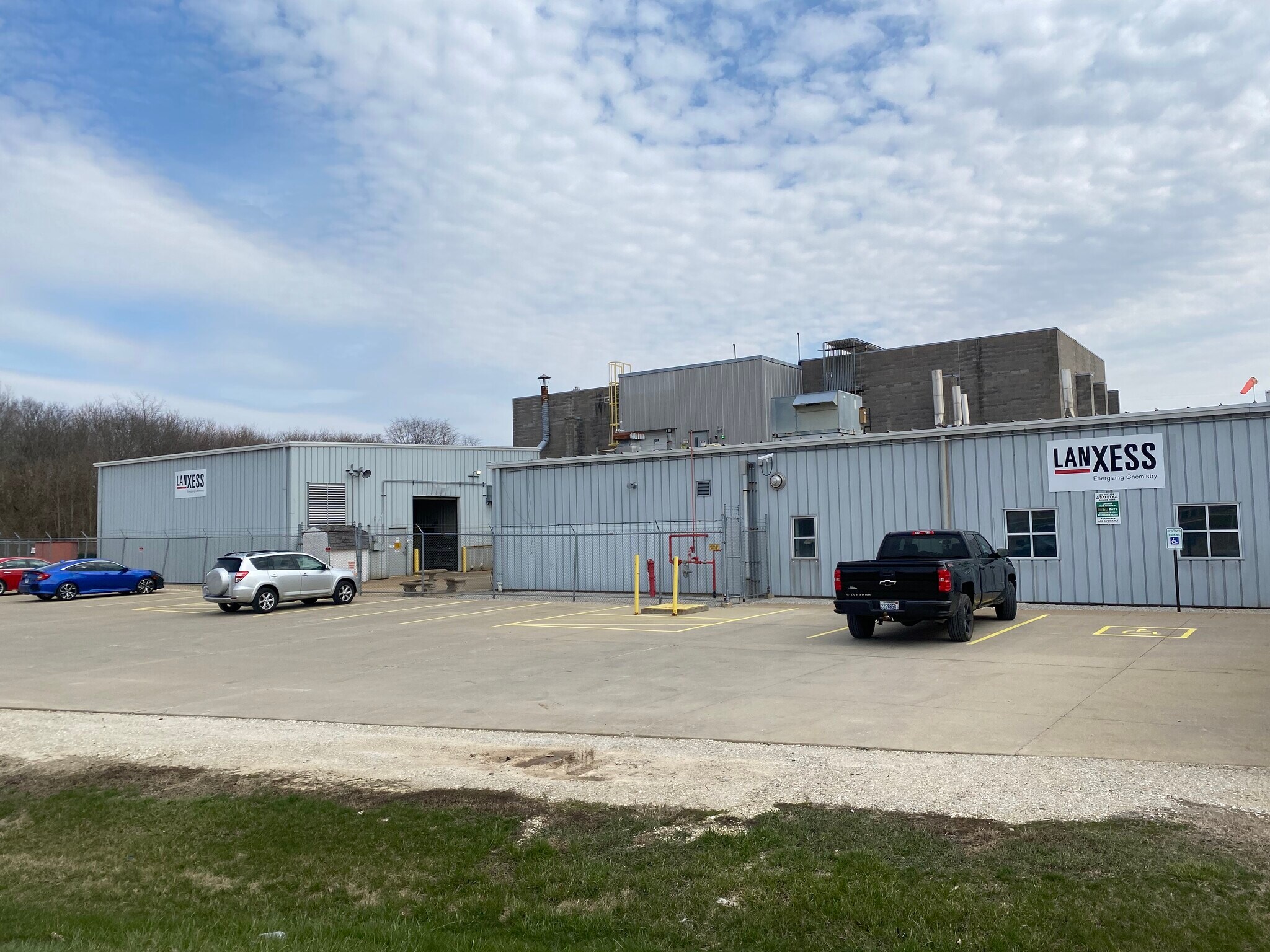 8220 W Route 24, Mapleton, IL for Sale