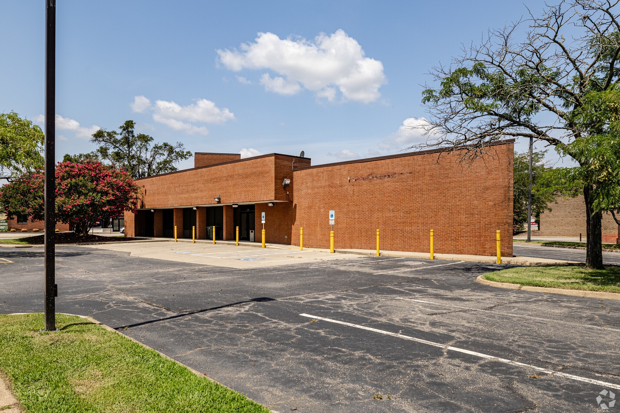 101 E City Point Rd, Hopewell, VA for Sale