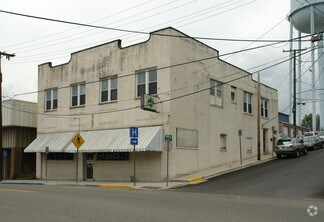 502 Main St W  