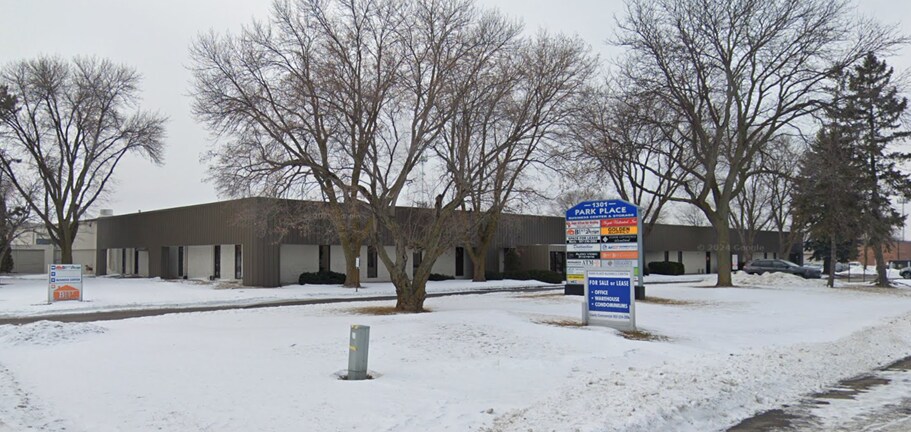 1301 Cliff Rd E, Burnsville, MN for Sale