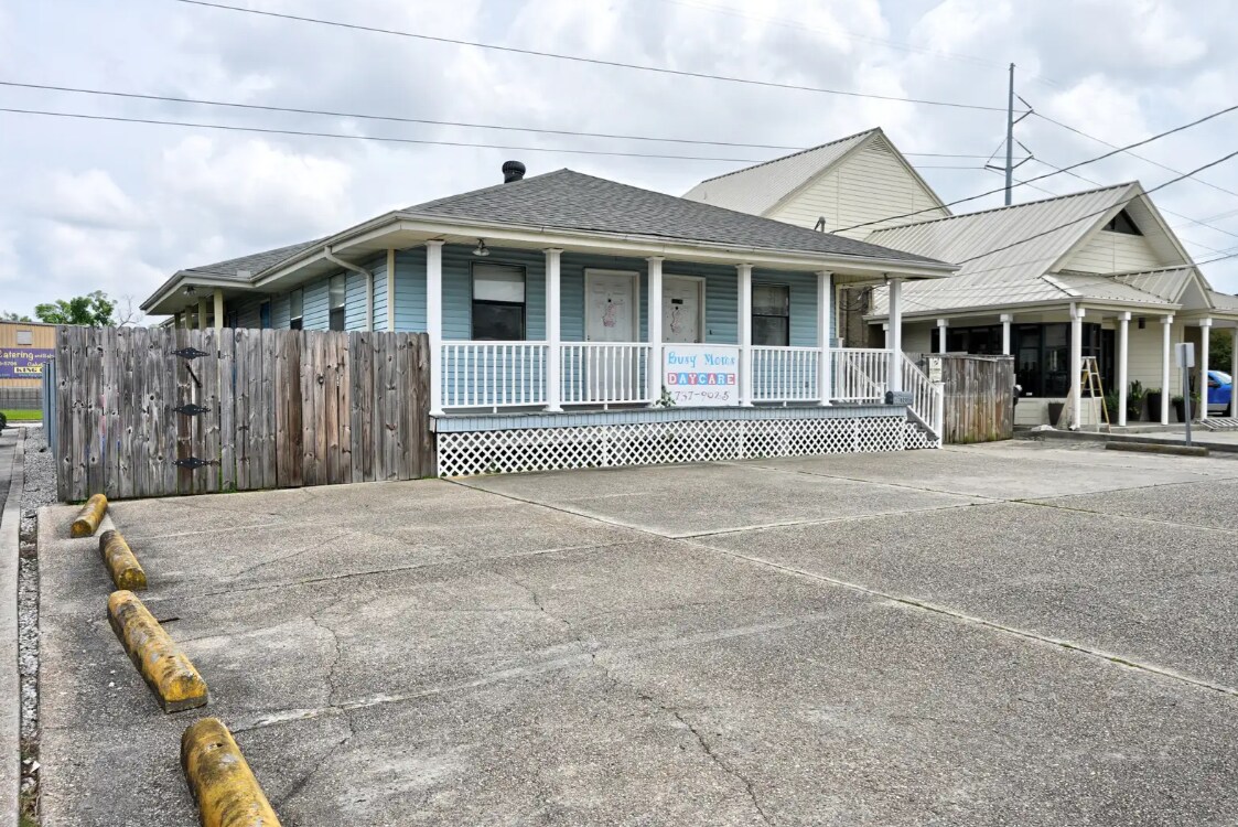 1629 Hickory Ave, New Orleans, LA for Sale