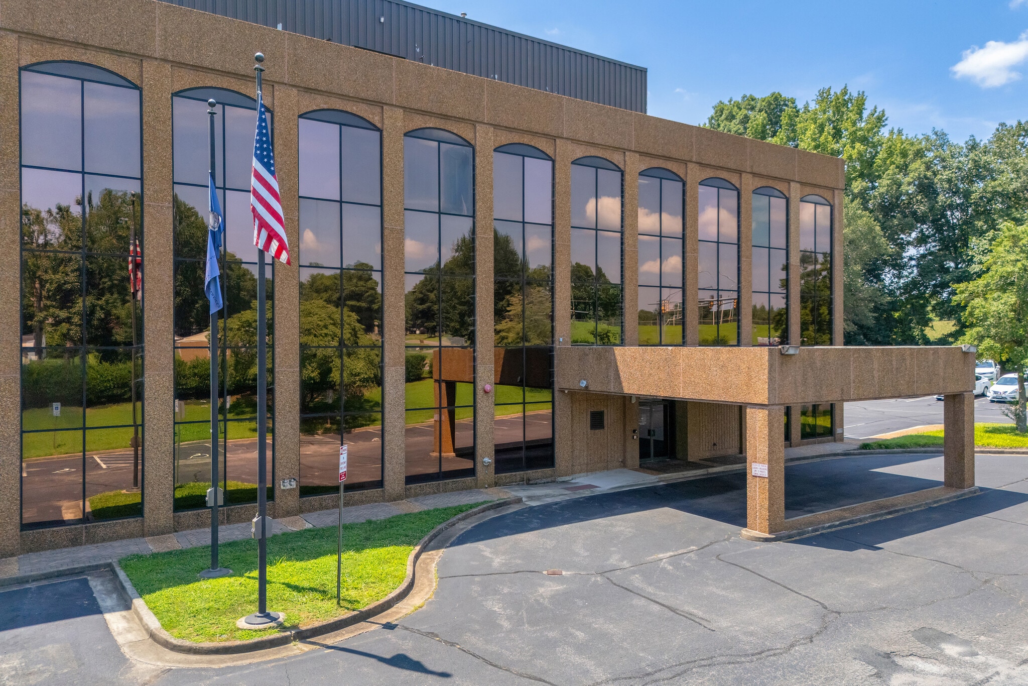 1701 E Parham Rd, Richmond, VA for Sale