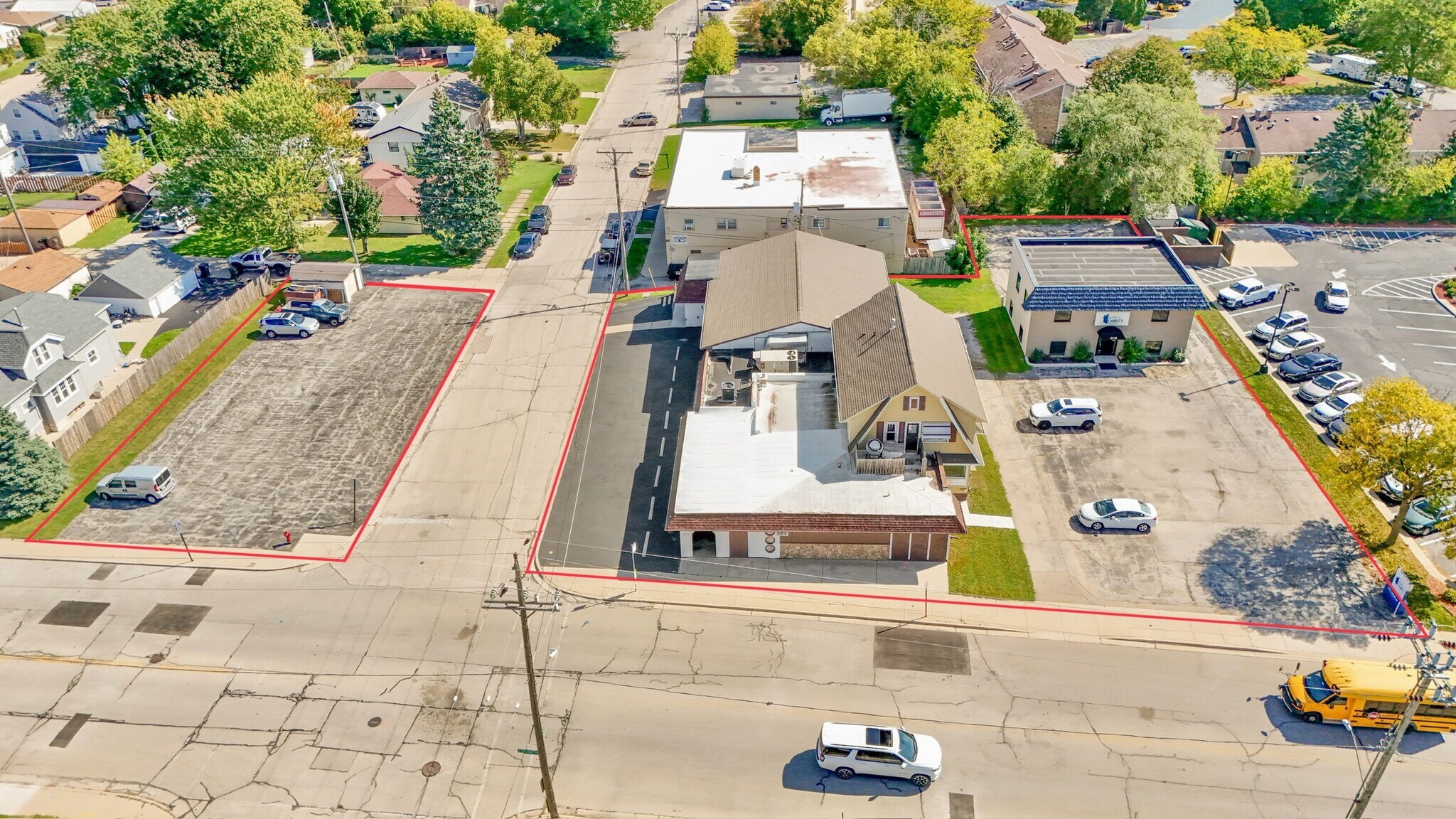 2703 S Chicago Ave, South Milwaukee, WI for Sale
