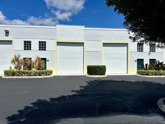 Fort Lauderdale, FL Self-Storage Facilities - 2937 Ravenswood Rd