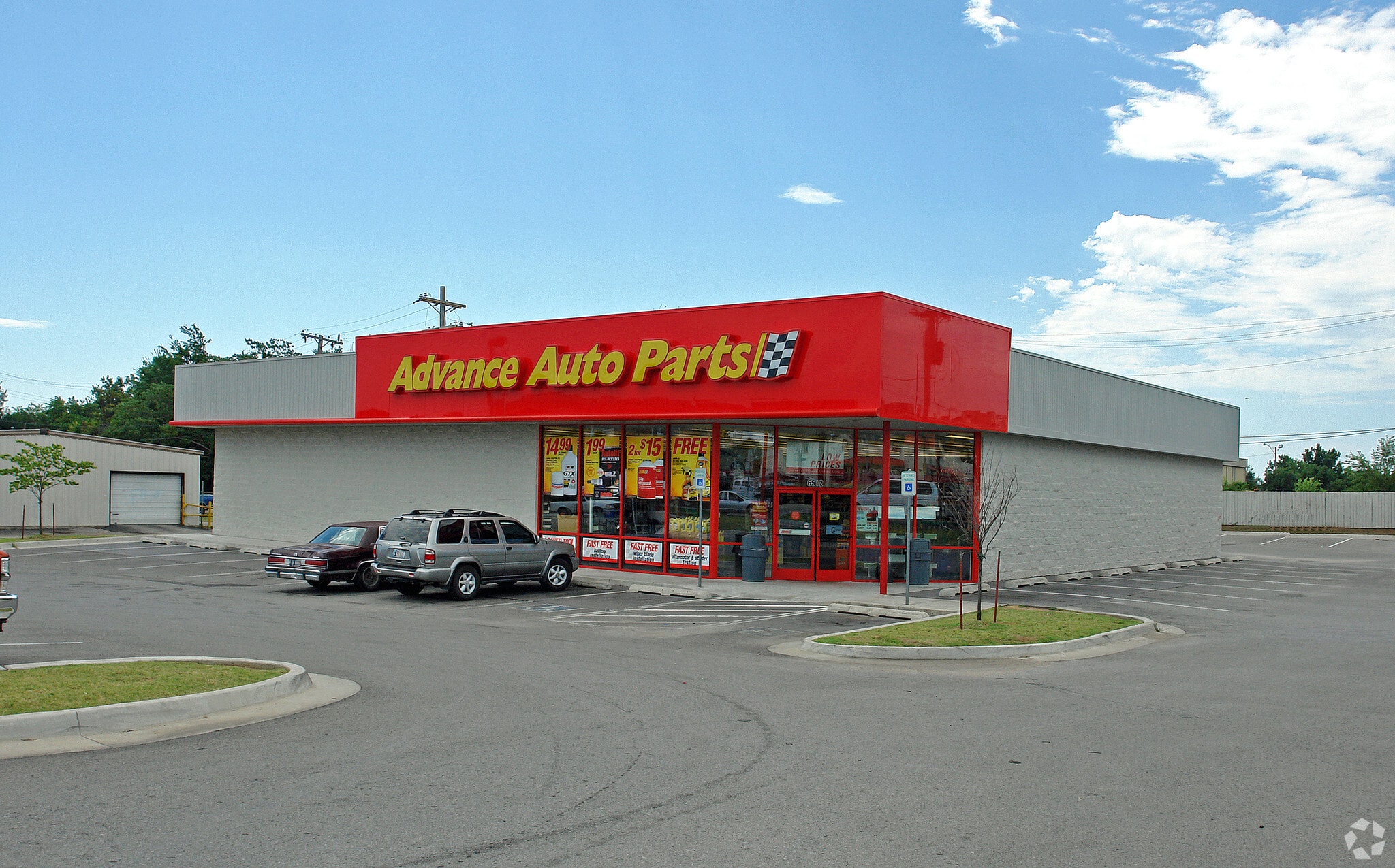 6512 E Admiral Pl, Tulsa, OK for Rent