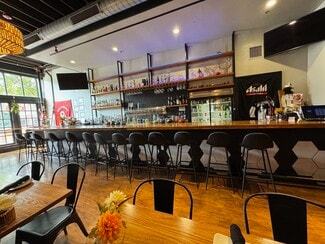 Norman, OK Retail - 121 E Main St